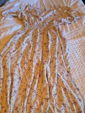 Amazon Women’s Maxi Dress in Cream with Pink Floral Print